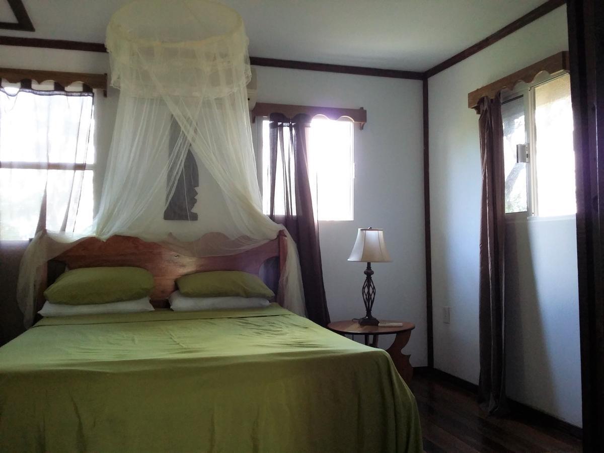Albergue Hidden Haven Unitedville Exterior foto